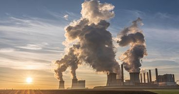 What are the key climate change issues in Canada?