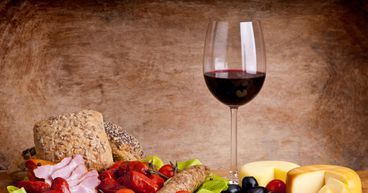 ASX food and beverage stocks with highest 52-week return - GNC, LRK and RIC