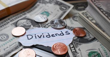 OKE, KMI among top 5 dividend stocks to explore amid market volatility