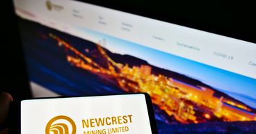 Newcrest Mining (ASX:NCM) flouts falling gold, begins the week higher