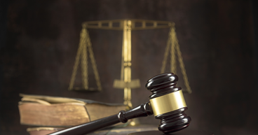 Crown (ASX:CWN) may pay A$100M fine; shares trade in red