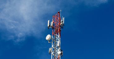 RCI.B, BCE, T, SJR.B & QBR.B: 5 TSX telecom stocks to consider in May