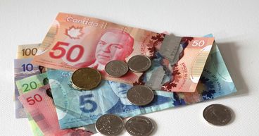 RY, TD, BNS, BMO & CM: 5 TSX bank stocks as equity markets turn bearish