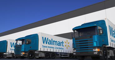 WMT stock drops 10% on weak earnings, HD rise on positive guidance