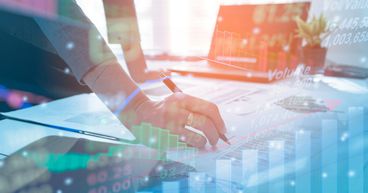 Magellan (ASX:MFG) lowers FUM in May; shares fall