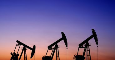 CVE, CPG, SU: 3 TSX energy stocks that are soaring this year