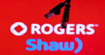 Rogers-Shaw, Canada regulator to duke it out in federal court over C$20 billion bid