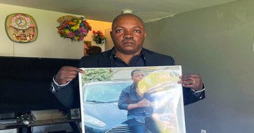 Prosecutor: Don't dismiss murder charge against ex-cop