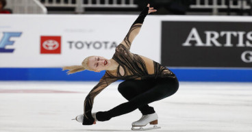Levito eyes 1st US skating title, leads after short program