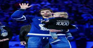 Rielly scores first goal of season, Leafs down Capitals 5-1