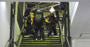 2 foreign skiers hit by Japan avalanche found, presumed dead