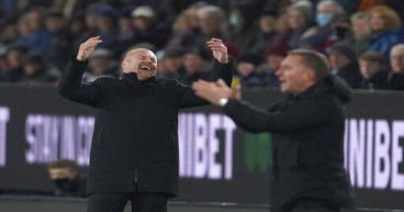 Everton hires Dyche as manager in bid to avoid relegation