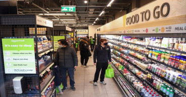 Amazon still grasping for success with supermarkets, CEO says