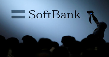 SoftBank Q3 seen under pressure from tech weakness, Arm IPO eyed