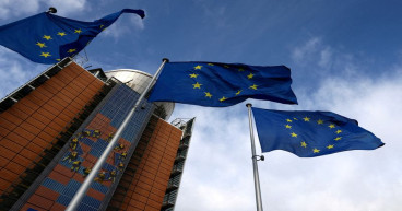 Explainer-Europe gets ready to revamp its electricity market