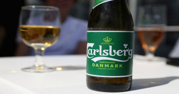 Carlsberg appoints head of services provider ISS as new CEO
