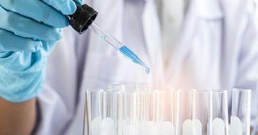 Is Thermo Fisher Struggling Amid Biopharma and Political Uncertainty?