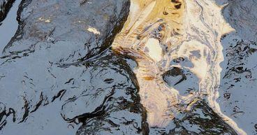 Is ARC Resources Facing Pressure Despite TSX Energy Strength?