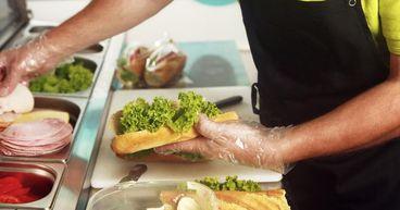 Sysco Corp's (SYY) Q1 2025 earnings call emphasizes strong international growth despite local challenges