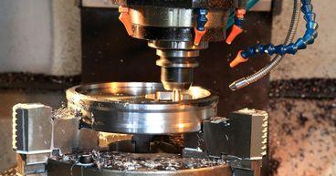 Is Toromont Industries (TSX:TIH) Drawing Executive Moves On S&P/TSX?