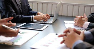 Intertek Group's High P/E Ratio Highlights Recent Trends