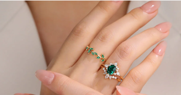 How AmandaFineJewelry Balances Sustainability and Consumer Demand in Luxury Markets