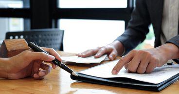 How are CSR (ASX:CSR) shares reacting to its AU$100M buyback plan?