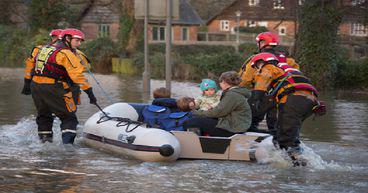Sydney floods: Torrential rain batters NSW, thousands told to evacuate