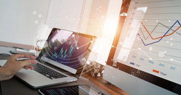 How are Woodside (ASX:WDS) shares reacting to Q2 revenue boost?