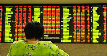 IT boosts ASX 200; Bendigo, Adelaide Bank gain over 6%