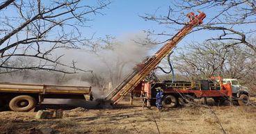 Surefire Resources discovers a new gold trend at Yidby