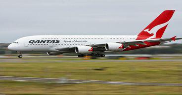 Qantas Airways (ASX: QAN) returns to profit after 3 years; fare outlook weighs on shares