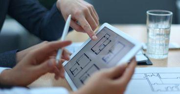 Is Four Corners Property Trust Inc in Dire Straits?