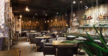 Comptoir Group (LSE:COM) Position in the UK Hospitality Sector