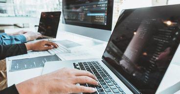 Market Update: IBM Shares Gain Slightly Amid Low Trading Volume