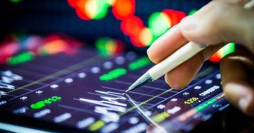 FTSE 100 Market Activity Reflects Oil and Bond Sector Movements