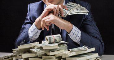 Who are the world's richest people in July?