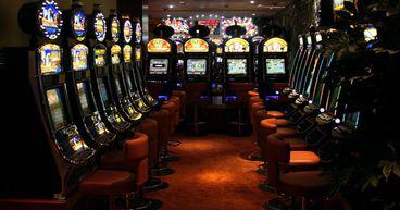 What is up with Star Entertainment’s (ASX:SGR) shares?