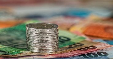 3 Things To Analyse At While Considering Financial Sector Stocks