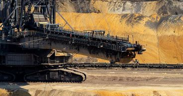  Penny Stock Players In the Metal And Mining Space – SCI, AUZ, ADN 