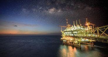 Is Surge Energy Facing Pressure On TSX And Venture Indexes?