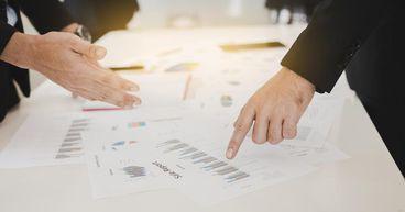 Why Are Institutional Investors Increasing Their Holdings in NatWest Group (NYSE:NWG)?