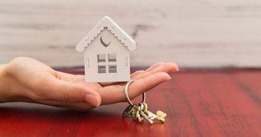 A Look at Essential Properties Realty Trust (NYSE:EPRT) and Shareholder Returns