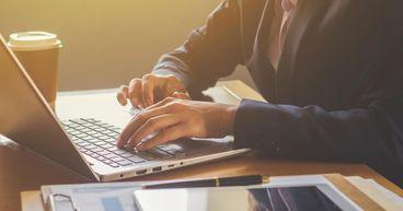 Can Indexftse UKX React to USD Moves Amid Strength in Economic Data?