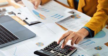  Two Key Reasons to View Alibaba Favorably 