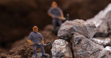 Vault Minerals: Examining Long-Term Growth and Market Sentiment