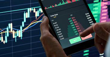 Is Eagle Eye Solutions Group plc (LON: EYE) at UK£5.70 Worth Investigating?