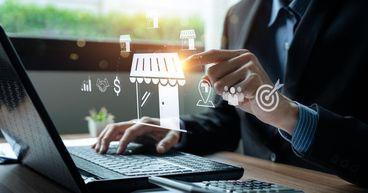 2 ASX 300 Stocks to Watch in 2025: QAN (ASX:QAN) and SOL (ASX:SOL)
