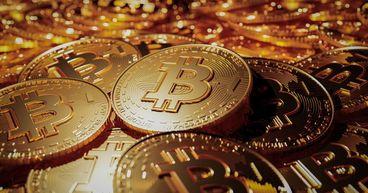 Bitcoin Surges Past $100K deVere's Green Predicts Short-Term Sell-Off Before Rise to $120K