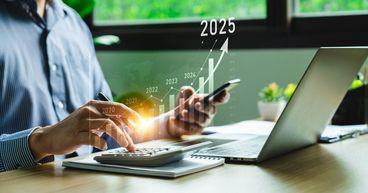 ASX Climbs Amid Global Market Cues; CBA Hits Record High Despite Tech Drag